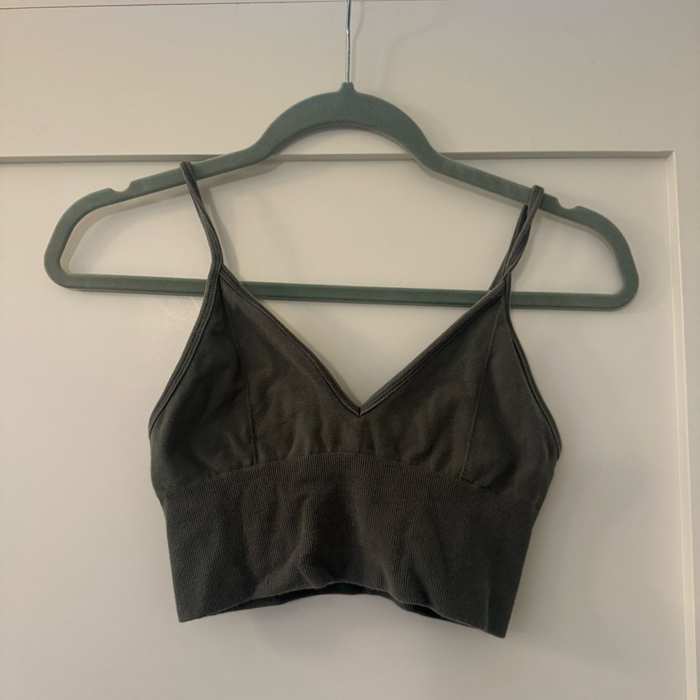 Alo Yoga tank top